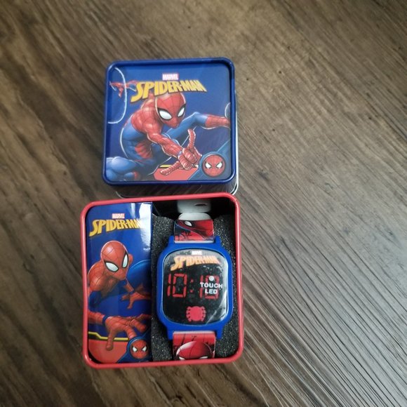 Spiderman Kids LED Touchscreen Watch - Picture 2 of 6